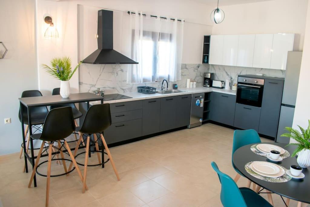 Md Residence Near The Beach W Bbq And Private Parking Χερσόνησος Εξωτερικό φωτογραφία